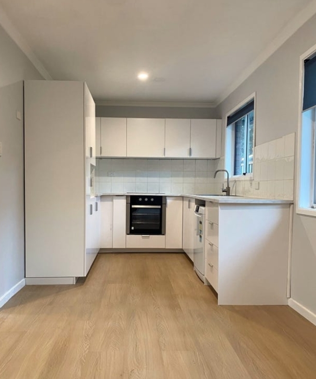 6.5mm Sandy Oak Floorboards - Image 3